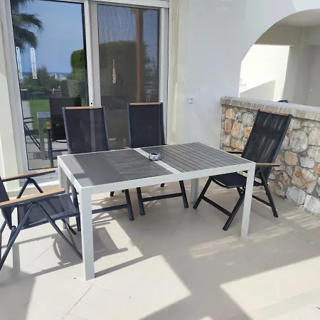 With Private Pool Just 3 Minutes From The Beach *