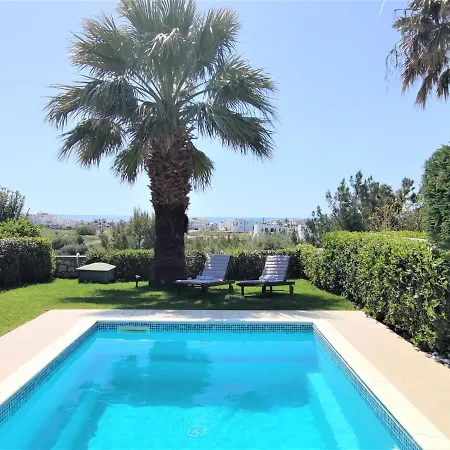 Апартаменты With Private Pool Just 3 Minutes From The Beach Хараки