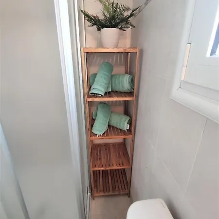 With Private Pool Just 3 Minutes From The Beach * Хараки