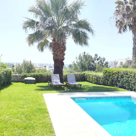 With Private Pool Just 3 Minutes From The Beach